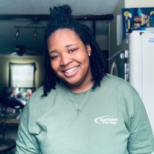 Meet your Posher, Arlene